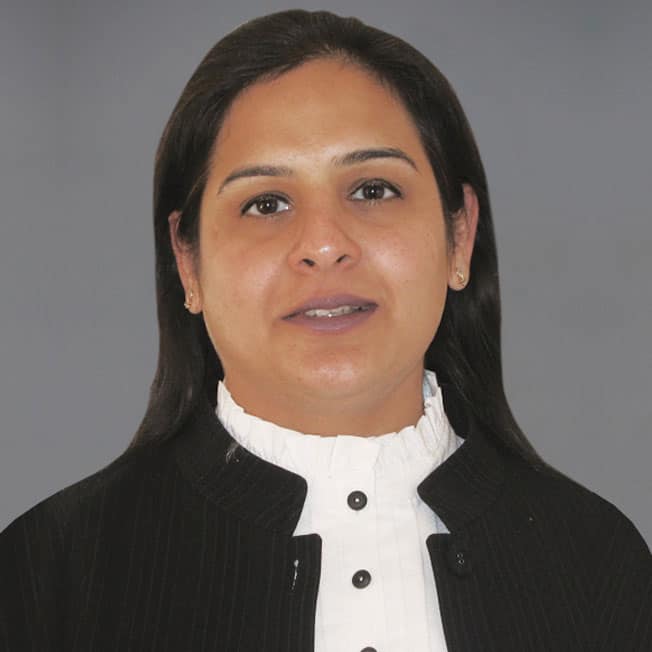 Dr Julie Arora - PRP Diagnostic Imaging